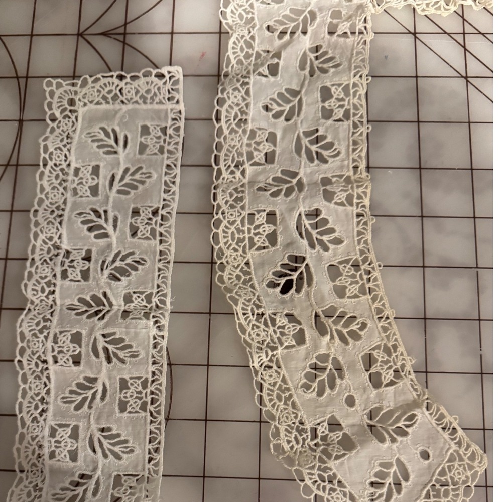 Antique White Lace Collar and Cuff Set Cutwork Floral Embroidery Victorian Style - Picture 6 of 12